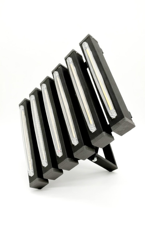 LED- پروژکتور-180 وات - فیدار نور- پرتوی نوری نچرال مهتابی